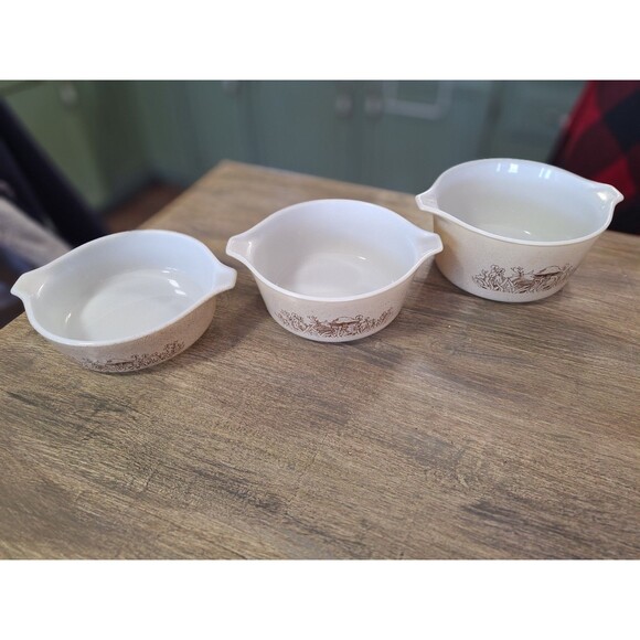 Pyrex Forest Fancies Mushroom Casserole Dish Set 471b, 472b, 473b With 1 Lid - Picture 2 of 10